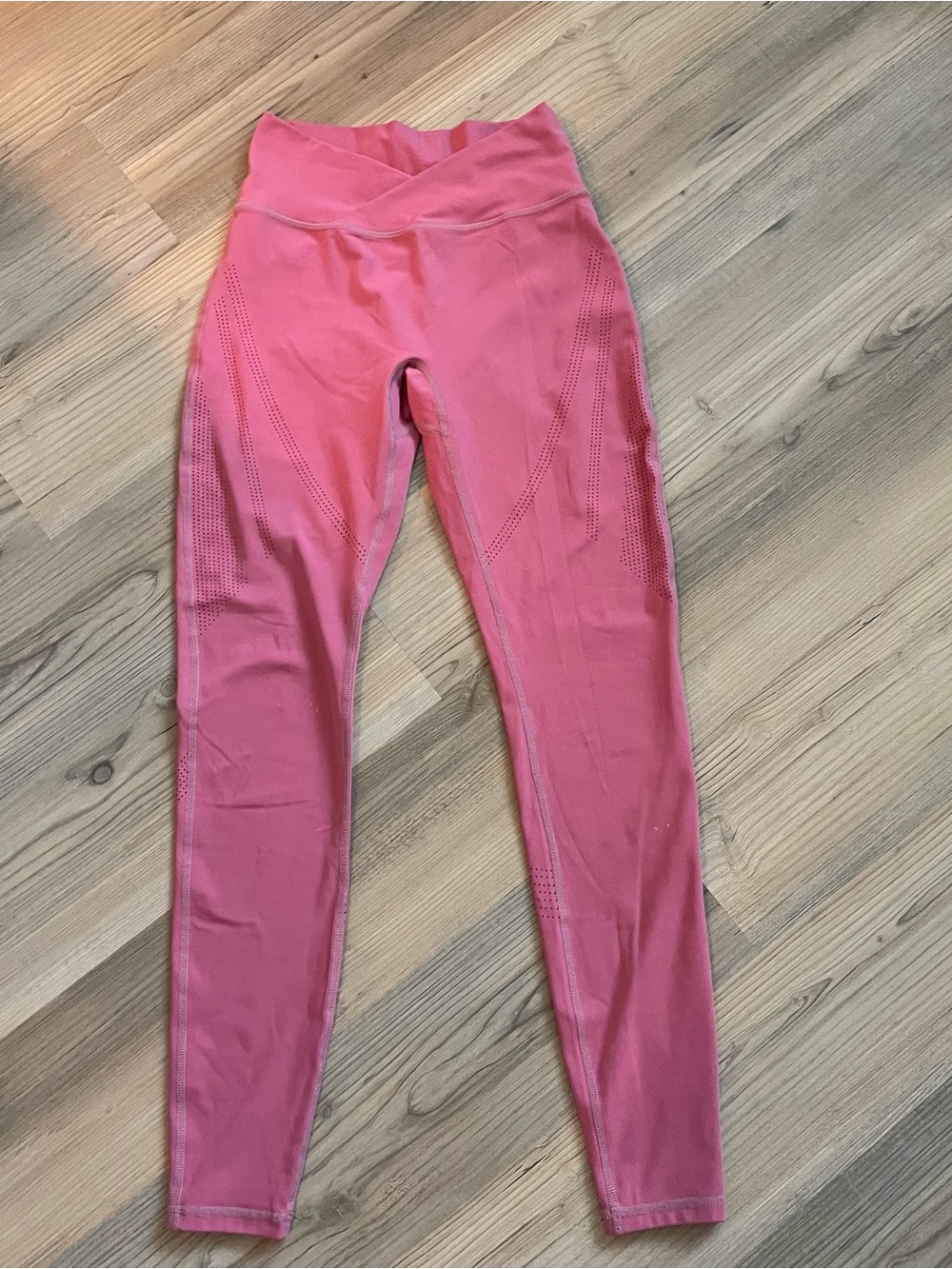 Alphalete High Rise Leggings - Size Small